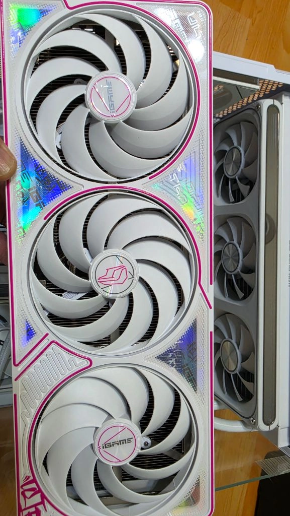 라이젠 9800x3d rtx5080 컴퓨터 본체 이미지