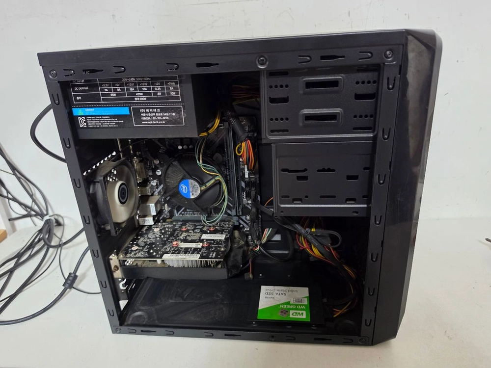 i3-8100 CPU + 16GB 메모리 이미지