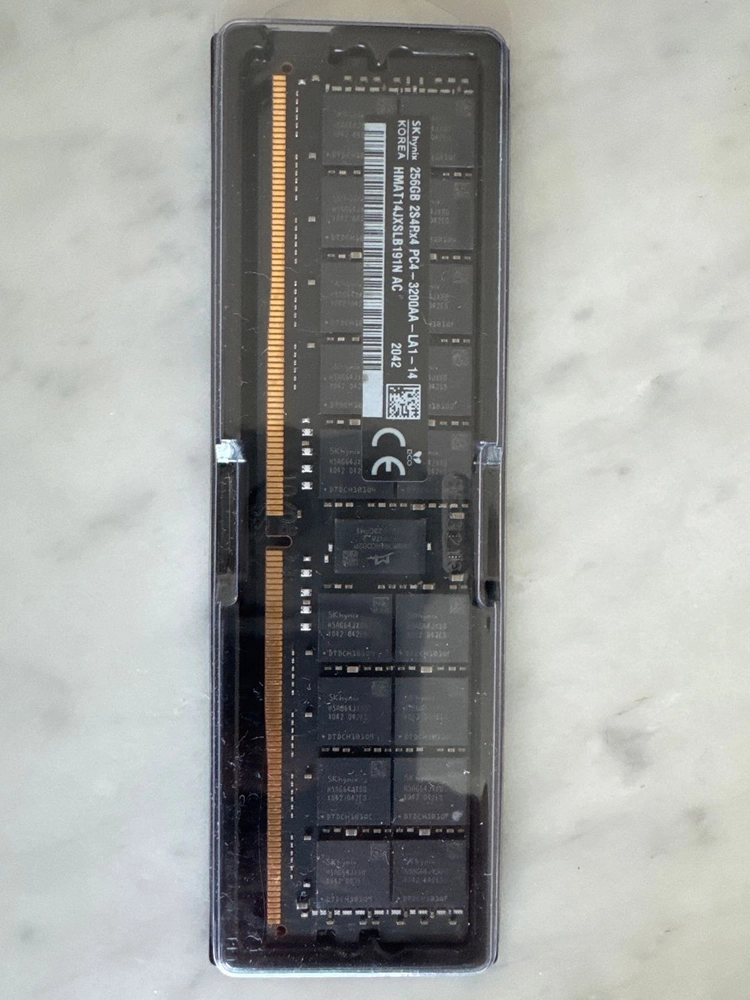 DDR4 256GB 메모리 8개 세트 3200 ECC LRDIMM 이미지