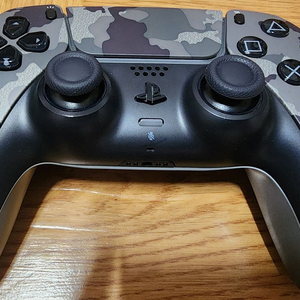 ps5 듀얼센스 팝니다 이미지
