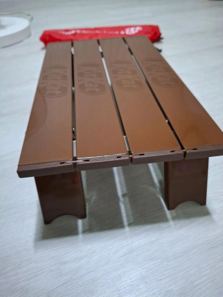 한정판킷캣테이블,초콜릿모양접이식테이블,킷캣 4핑거 폴딩 이미지