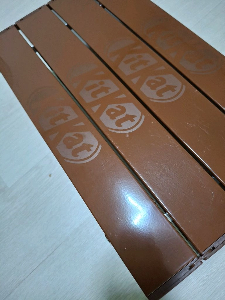 한정판킷캣테이블,초콜릿모양접이식테이블,킷캣 4핑거 폴딩 이미지