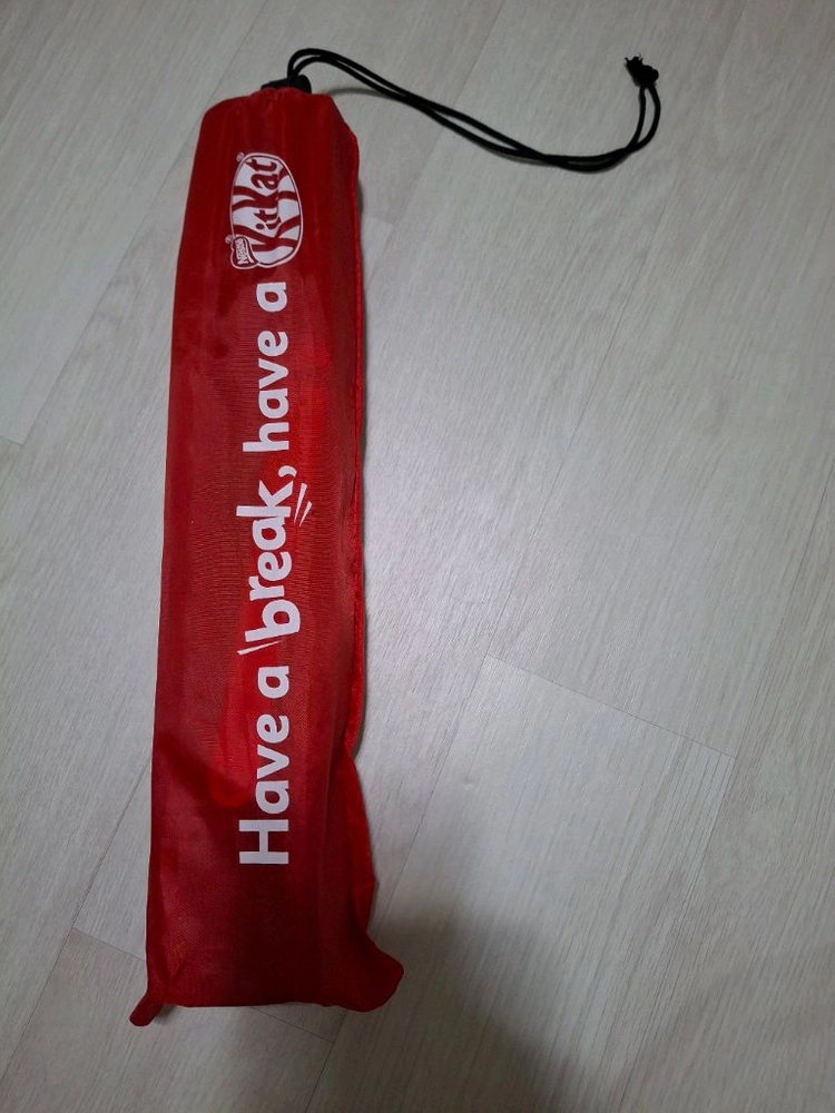 한정판킷캣테이블,초콜릿모양접이식테이블,킷캣 4핑거 폴딩 이미지