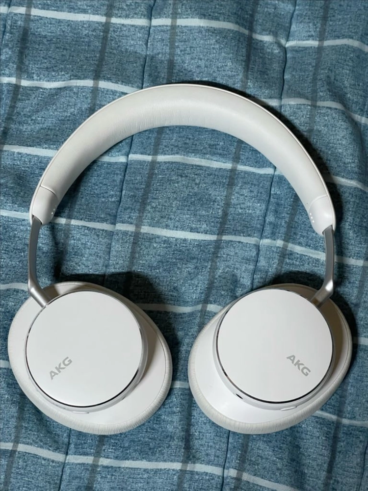 Akg n9 하이브리드 노이즈 캔슬링 블루투스 헤드폰 이미지