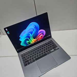 삼성 갤럭시북5 프로 NT941XHA 14인치 U5-226V/램16/SSD256 풀박스 이미지
