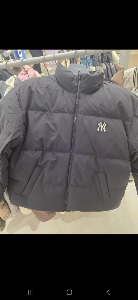 MLB 현재신상 베이직커브숏패딩 완전새상품 저렴히판매! 이미지
