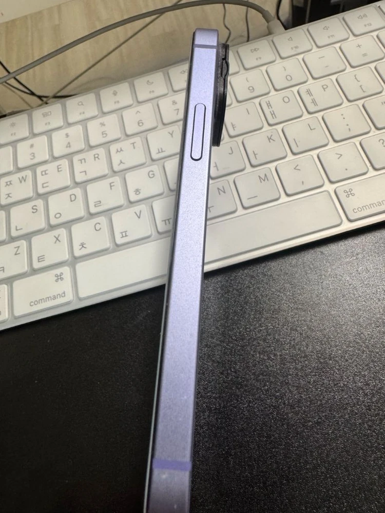 iPhone 12 mini 이미지