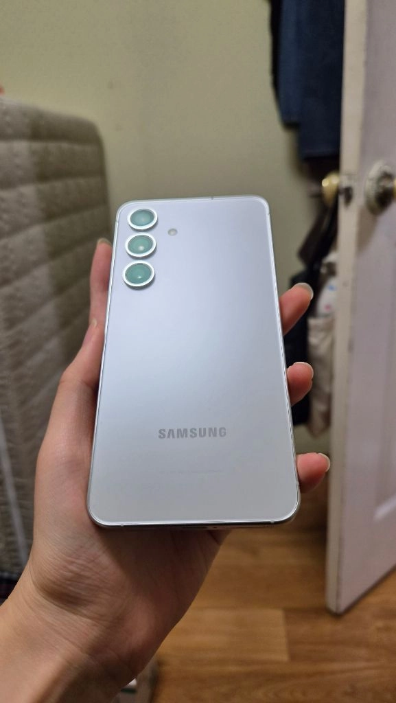 갤럭시 S24 256GB 마블 그레이 사용감XXX 이미지