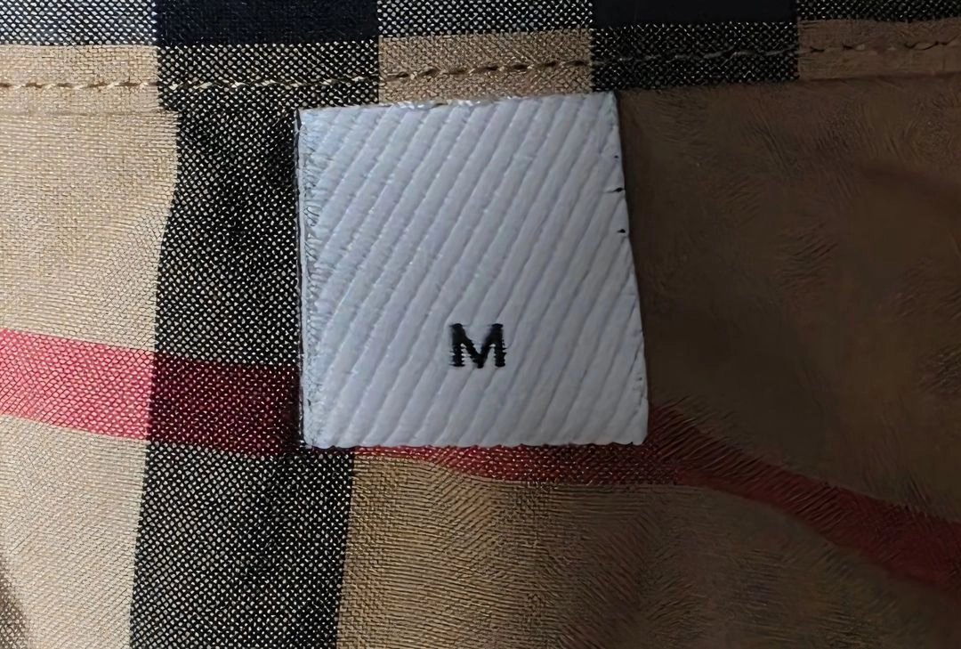 버버리 신형 체크 코튼 포플린 셔츠 M 이미지