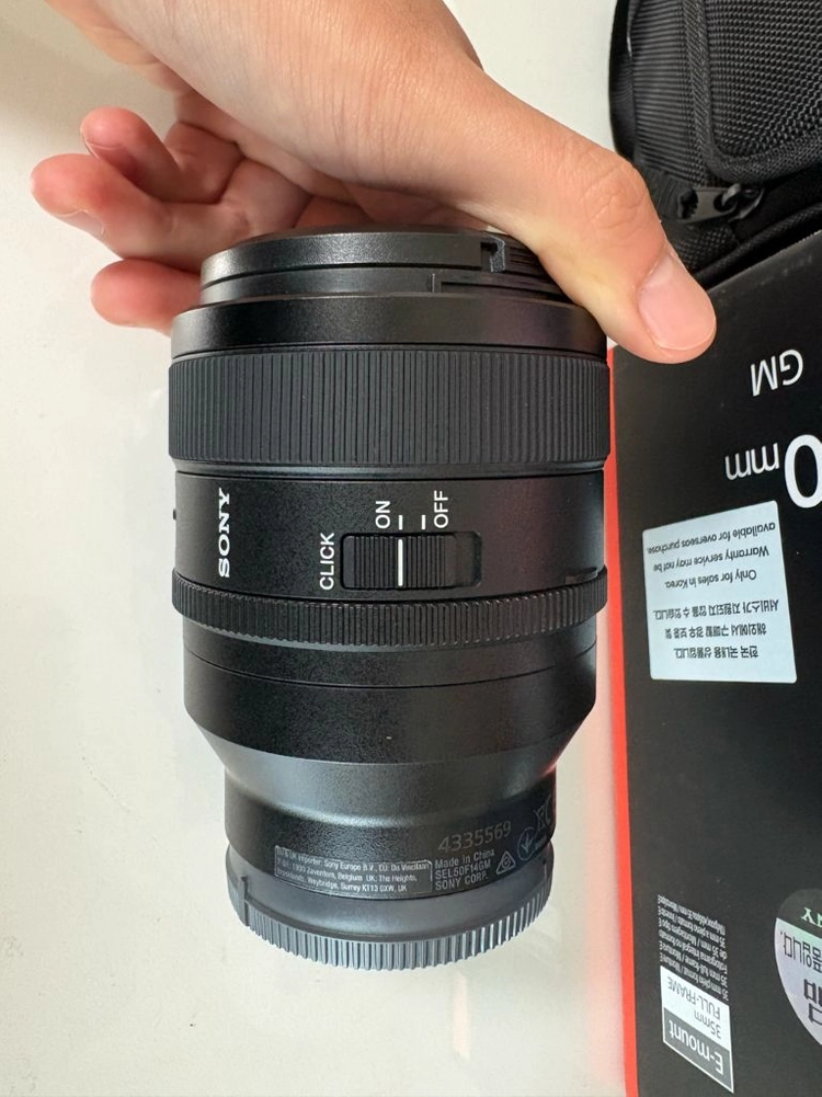 소니 SEL50F14GM 팝니다. 이미지