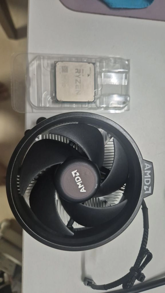 AMD 라이젠 3400G CPU 팝니다 이미지