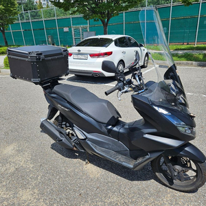 혼다 pcx125 22년 abs 짧은키로수 판매합니다 이미지