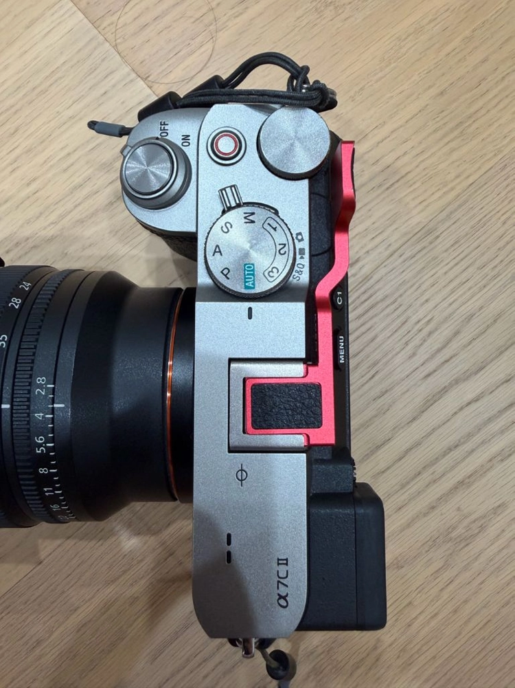 A7C2 + 2450G 소니미러리스 이미지