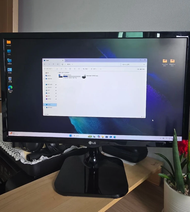 삼성데스크탑i5 9400 컴퓨터-Win 11 PRO 이미지