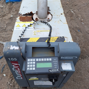 Lot Vacuum Dura Dry 105 Pump, 2S3 00105은 진공 펌프 12대있음 이미지
