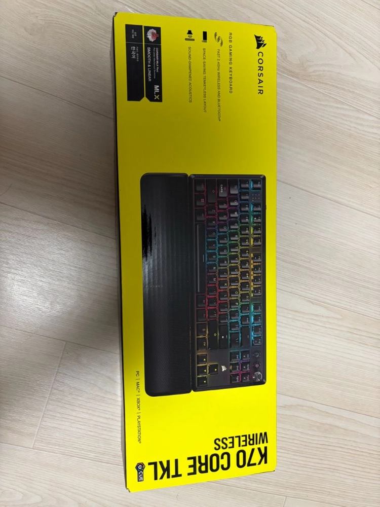 커세어 k70 core wireless tkl 적축 미개봉 이미지