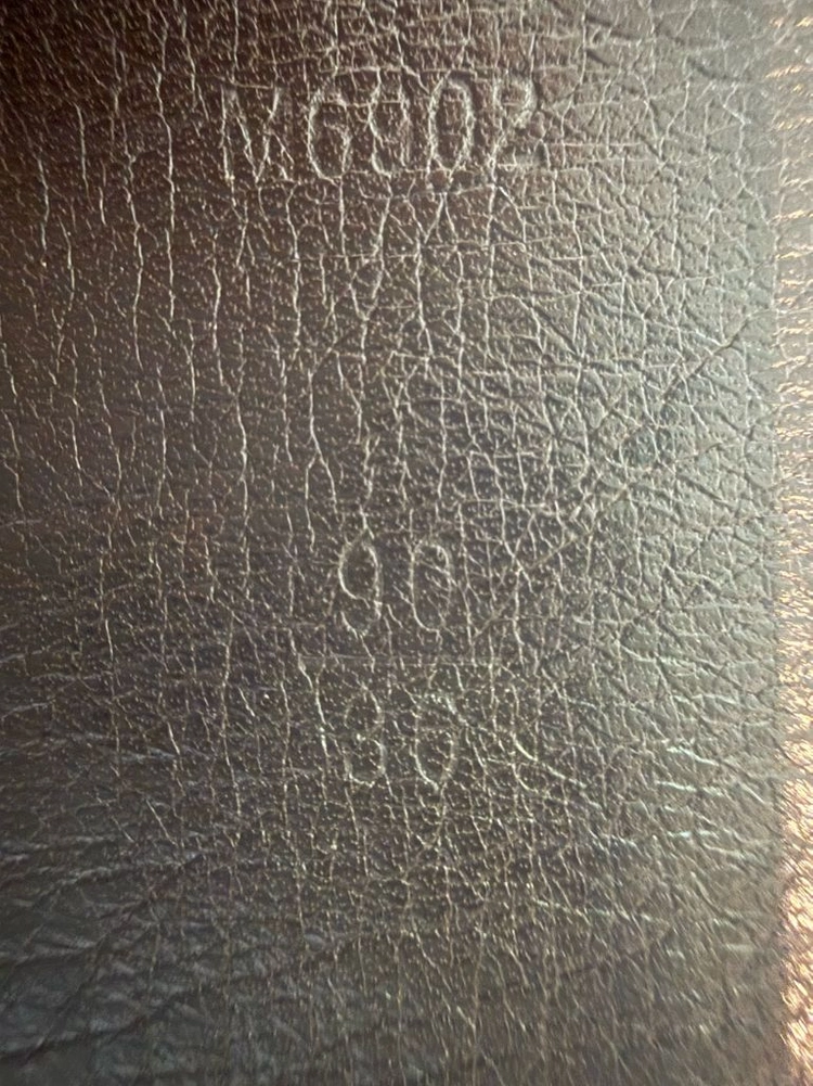 루이비통 골드 LV 유타벨트 M6902 / 90/36 사이즈 정품입니다 이미지