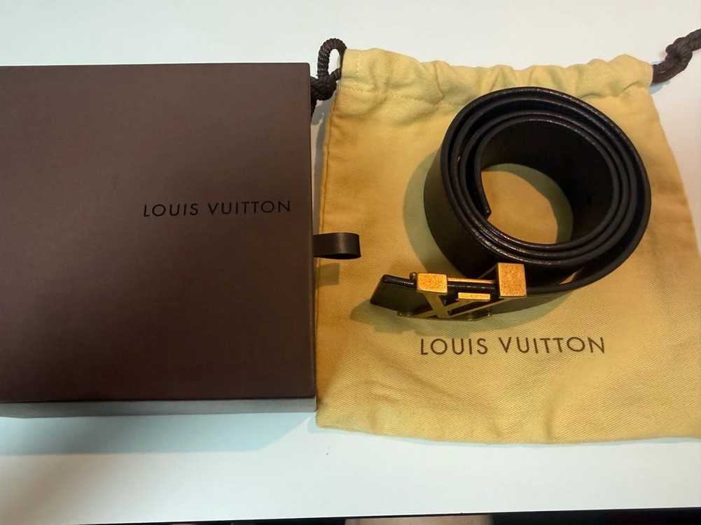 루이비통 골드 LV 유타벨트 M6902 / 90/36 사이즈 정품입니다 이미지