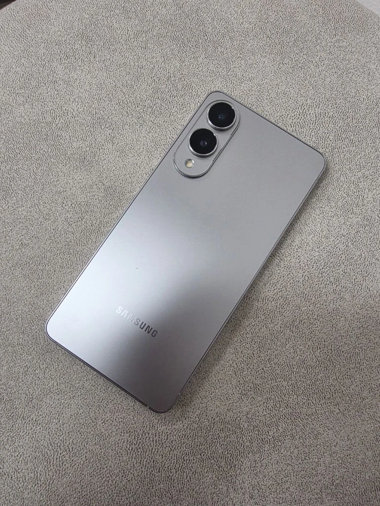 갤럭시 S25 엣지(512GB) 자급제 - 안심되는 중고거래