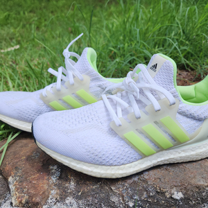 아디다스 울트라부스트 형광 270mm 이미지