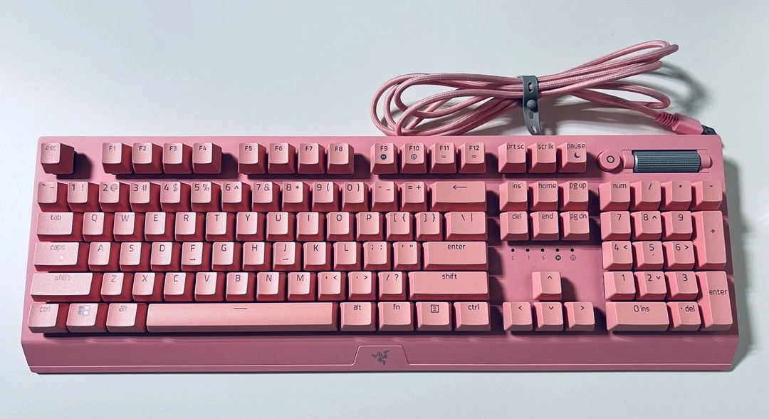 RAZER BLACKWIDOW V3 QUARTZ PINK - 안심되는 중고거래