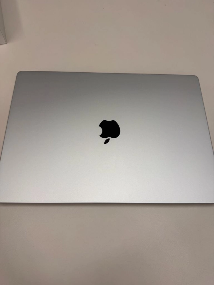 애플 맥북 프로 16인치 m5 pro 48G 1T 실버 이미지