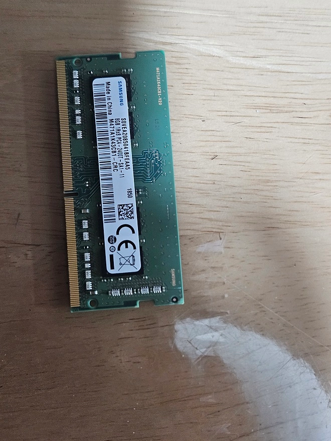 NVMe SSD 256GB + 메모리 4GB 세트 이미지