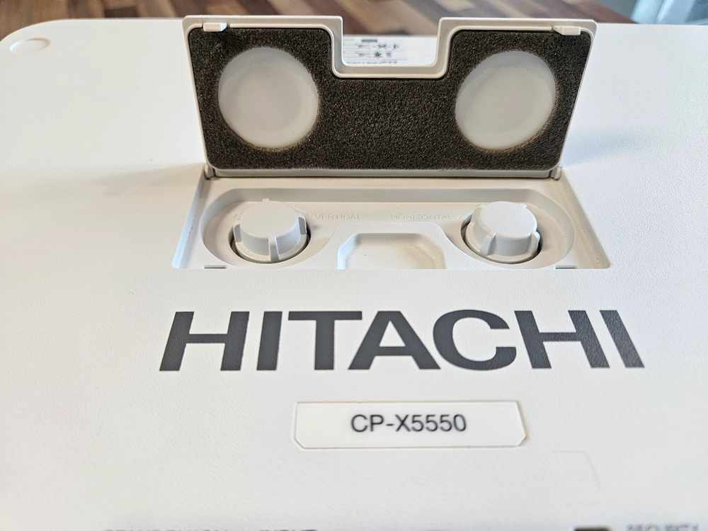 (실사용 44%) Hitachi 강당용 5800안시 CP-X5550 빔프로젝터 이미지