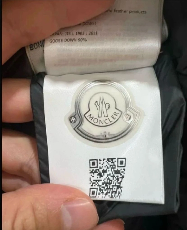 몽클레어 차콜 롱니트패딩 M 이미지