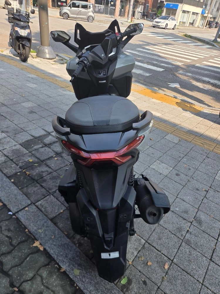 25년식 포르자350 팝니다. 이미지