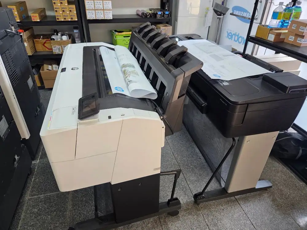 HP Disignjet T1600 프린터 이미지