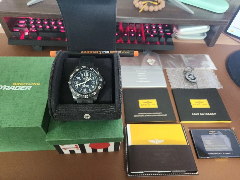 브라이틀링 콜트 스카이레이서 - 안심되는 중고거래