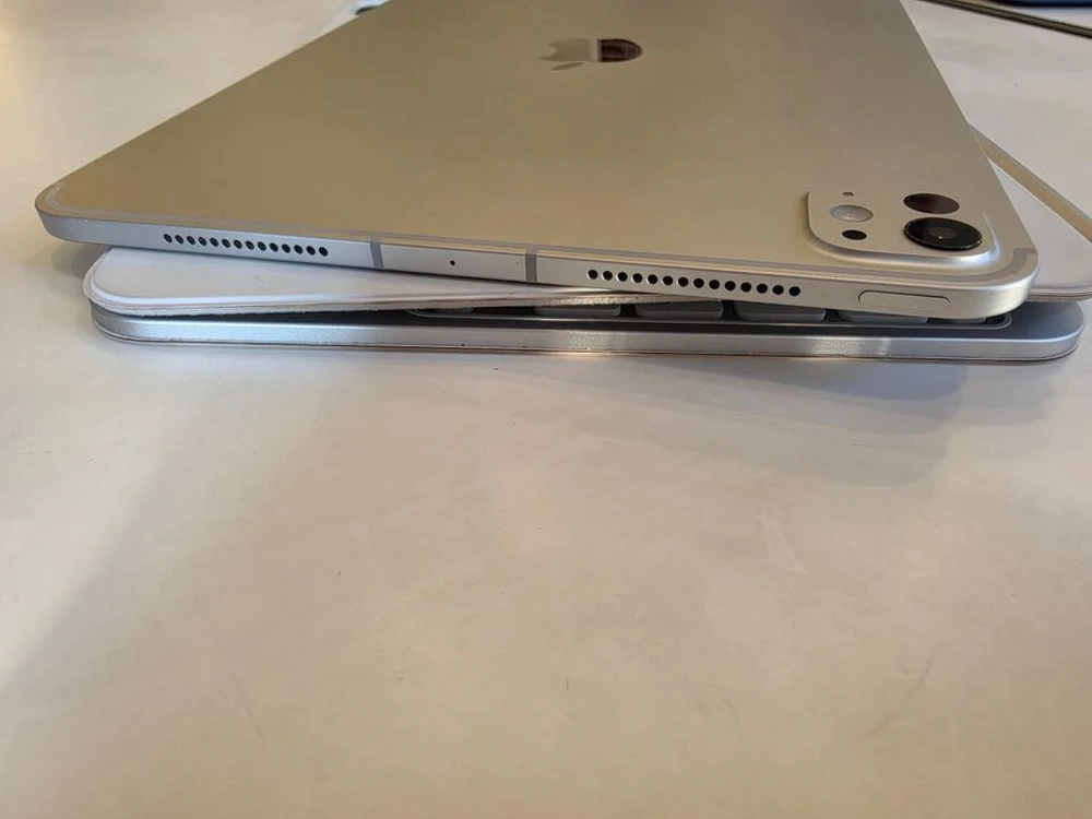 (A급) 아이패드 프로 11형 M4 셀룰러 256GB 실버 이미지