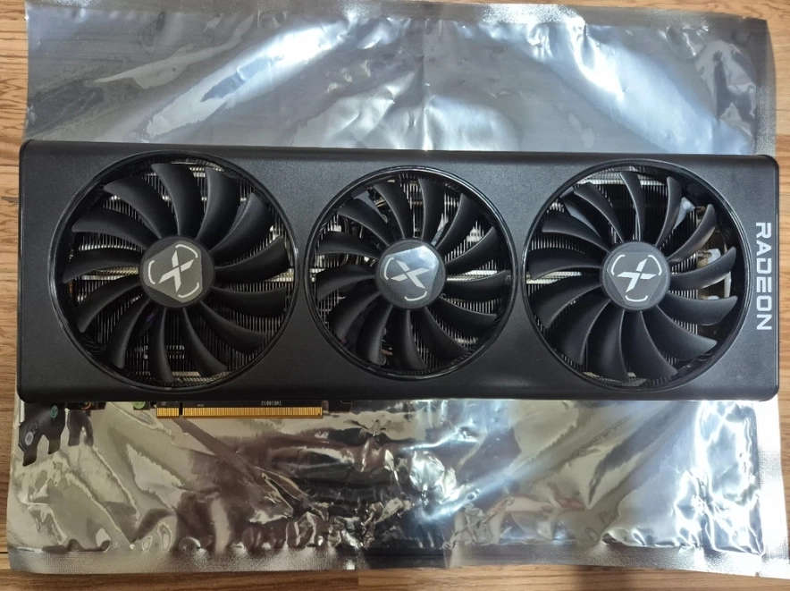 XFX RX 6800 SWFT - 안심되는 중고거래