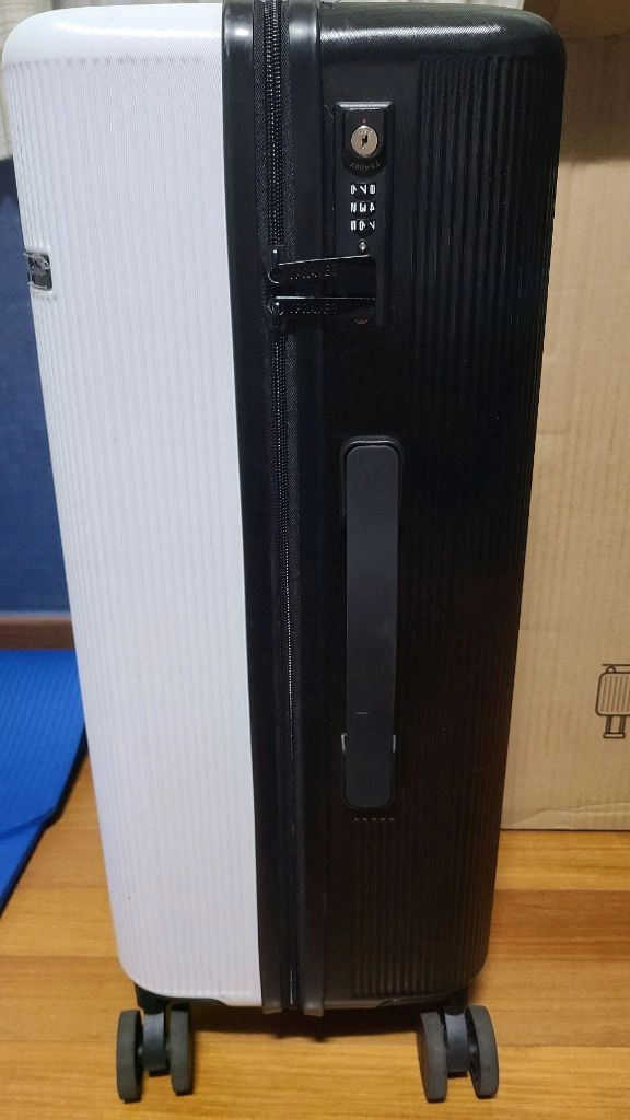 아이프라브 화이트블랙 24인치 캐리어 급처 이미지