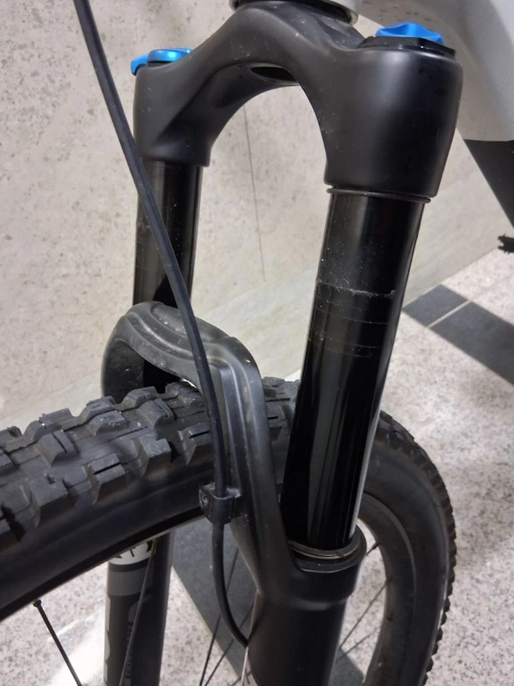 캐니언 스펙트럴125 al6 mtb (타누스 업그레이드) 9월까지만 200만. 이미지