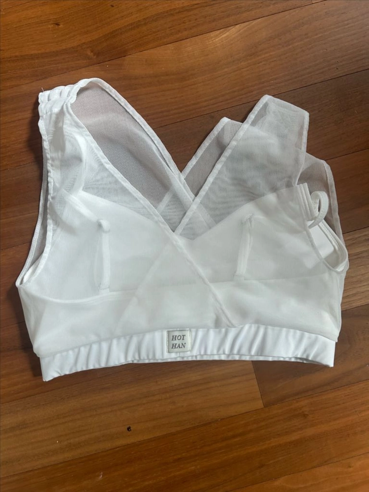 핫한 폴웨어 상의 이미지