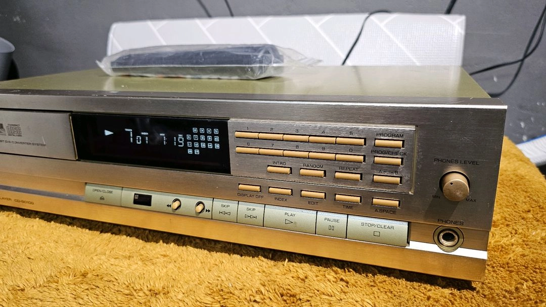 인켈 금장 CD 플레이어 CD-5010G 리모컨 포함 이미지