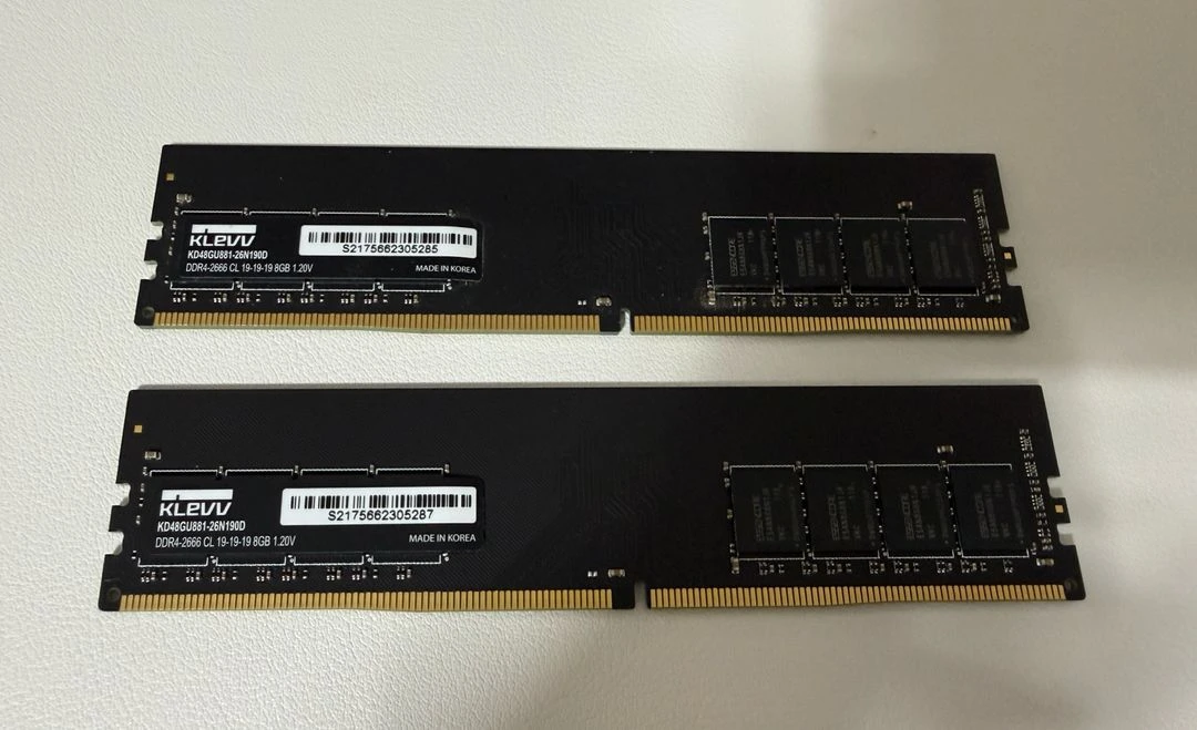 에센코어 KLEVV DDR4 2666 (PC4-21300) 16GB (8 x2) 이미지