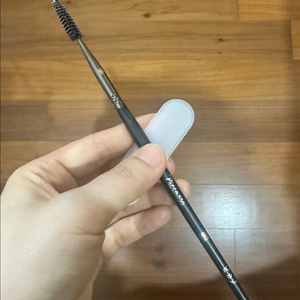 피카소 스크류 브러쉬 이미지