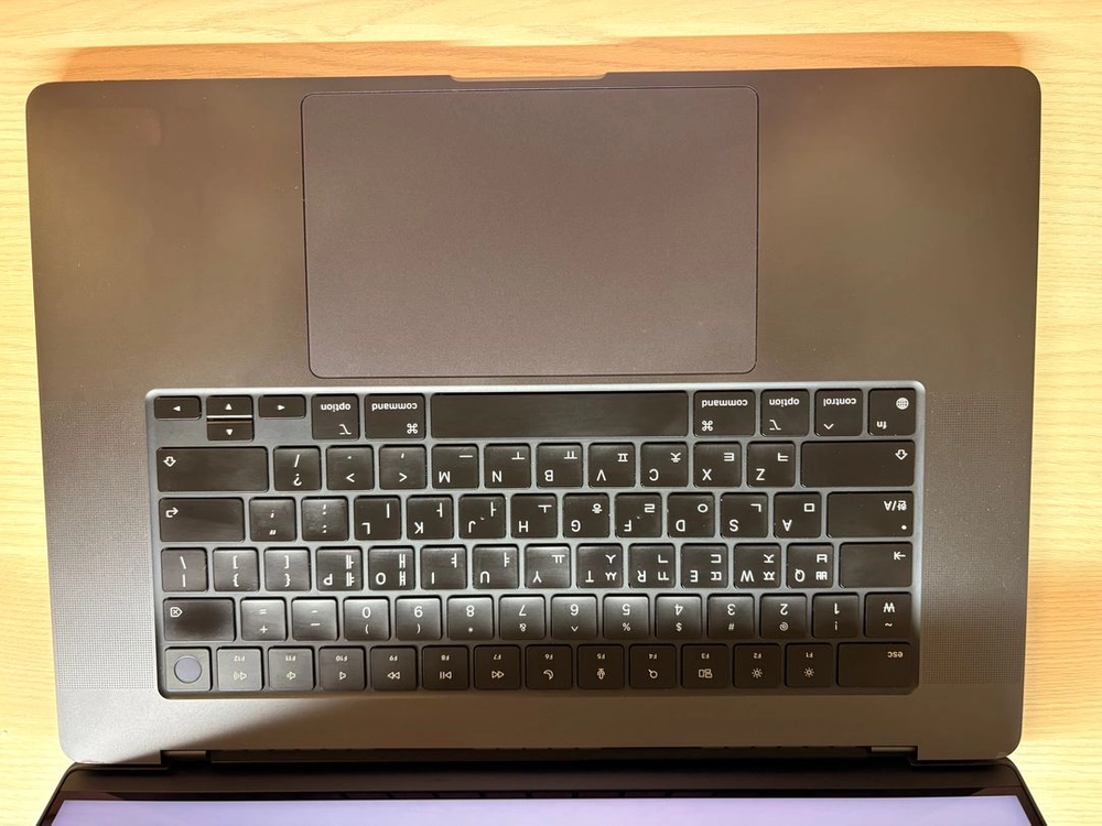 [오늘까지 판매] 맥북프로 16인치 M3 Pro 18GB 512GB 스페이스블랙 / 애플케어+ 이미지