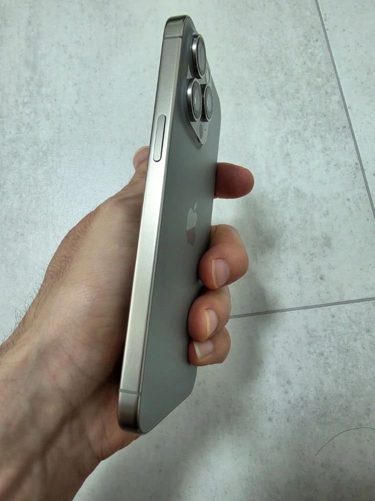 아이폰 15 프로 맥스 네츄럴티타늄 256GB 풀박스 자급제 이미지