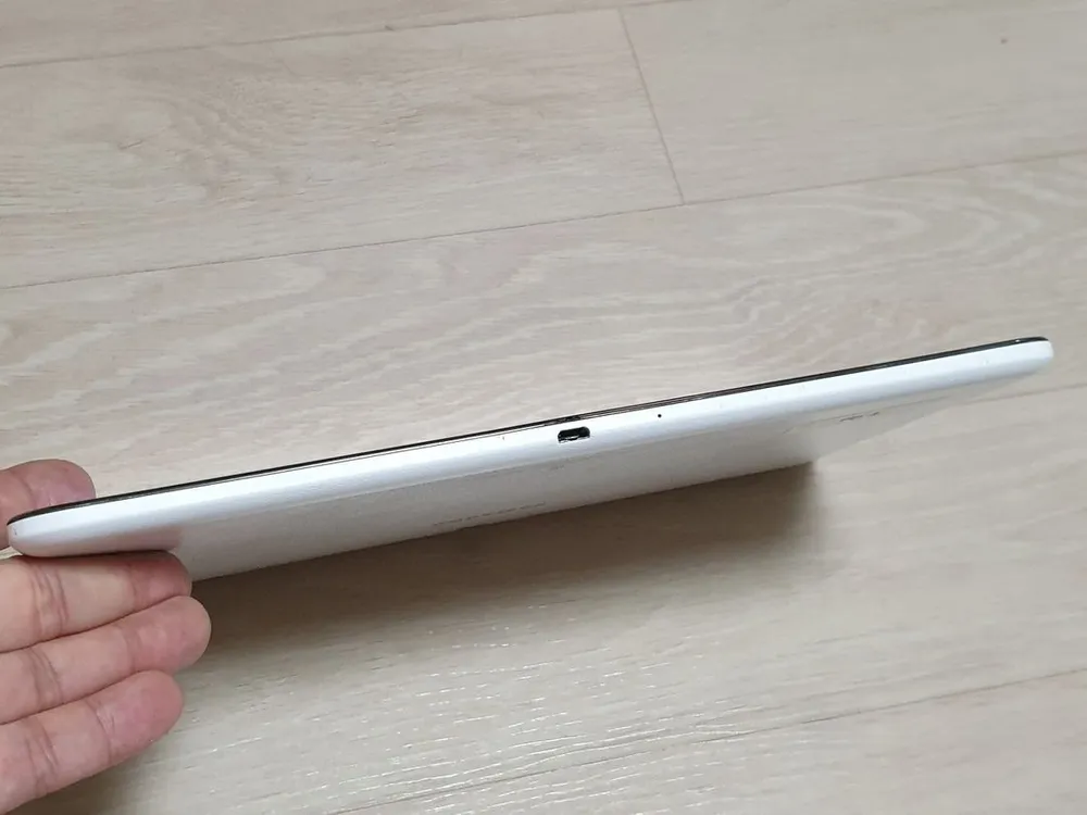 삼성 갤럭시 탭4 T530 (1) 이미지