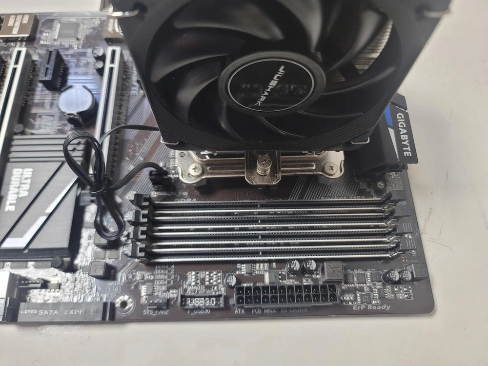 7700k CPU + 메인보드 이미지