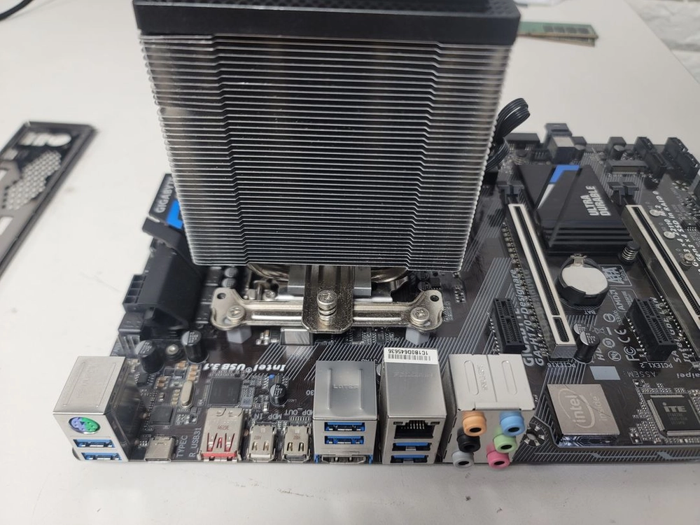 7700k CPU + 메인보드 이미지