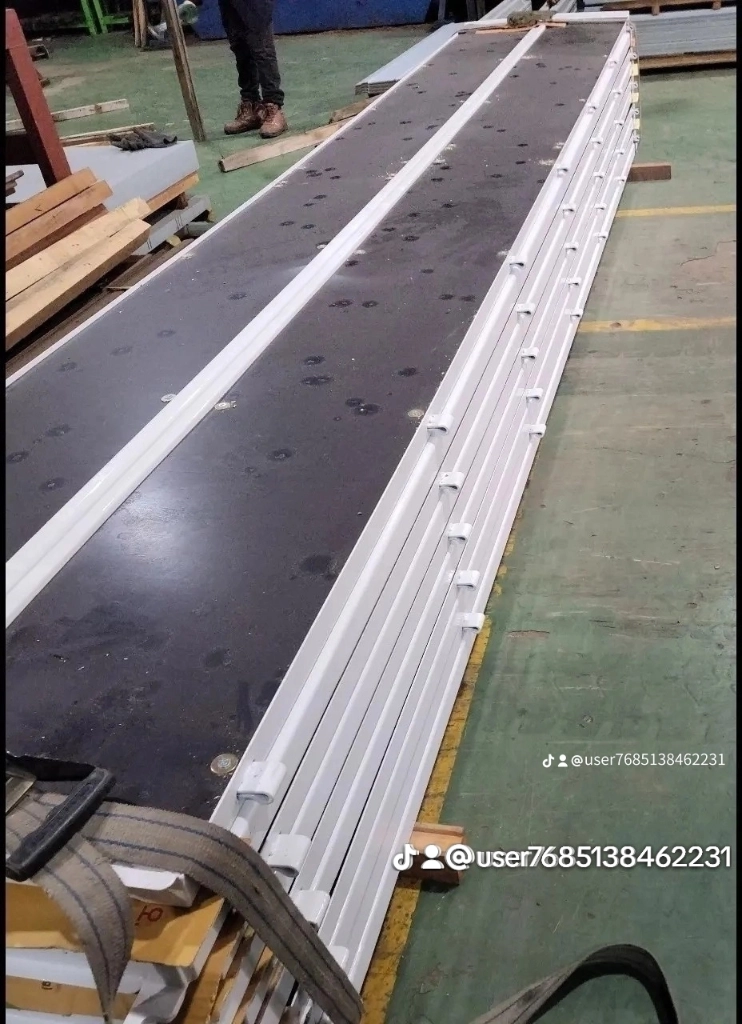 포터2 봉고3 마이티 메가트럭 프리마 적재함문짝 적재함날개 적재함수리 이미지