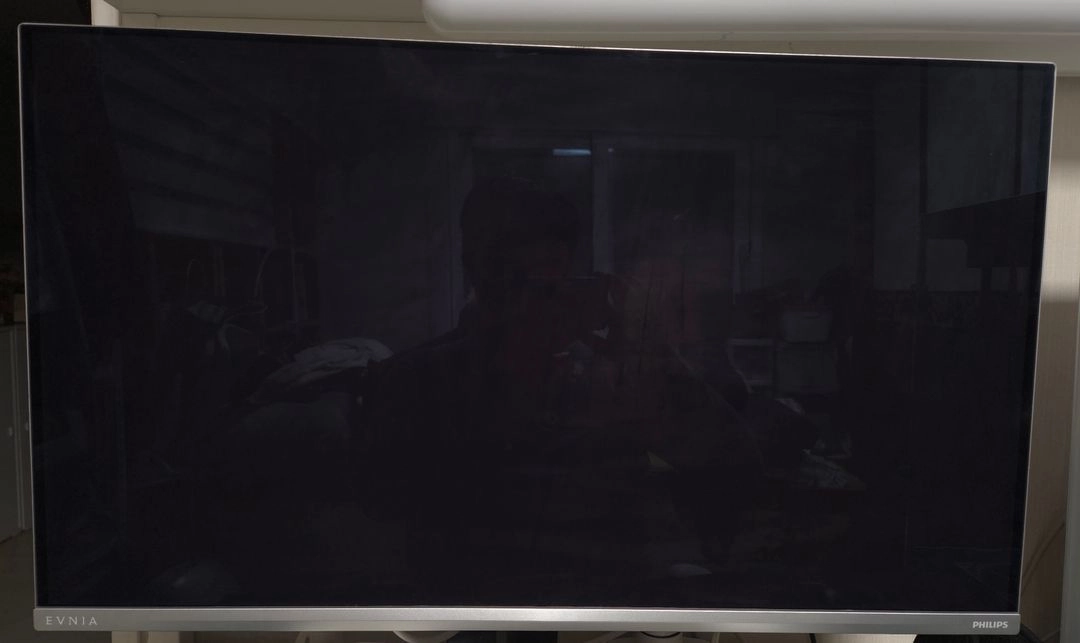 필립스 에브니아 32m2n8800 4k oled모니터 팝니다 - 안심되는 중고거래