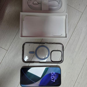 아이폰16프로 화이트 128GB 팝니다 이미지