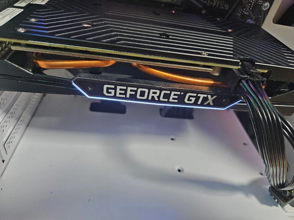 GAINWARD GTX 1660 SUPER 고스트 OC 6GB 백플레이트 - 안심되는 중고거래