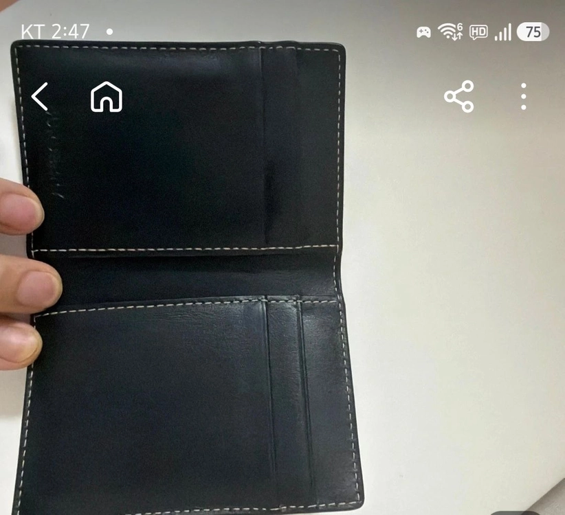 버버리 체크 패턴 카드지갑 이미지